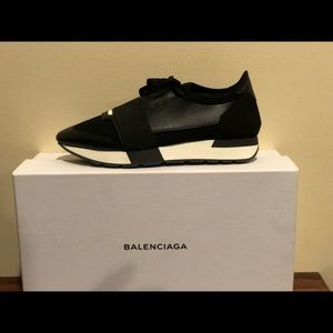Authentic Balenciaga 🔥🔥